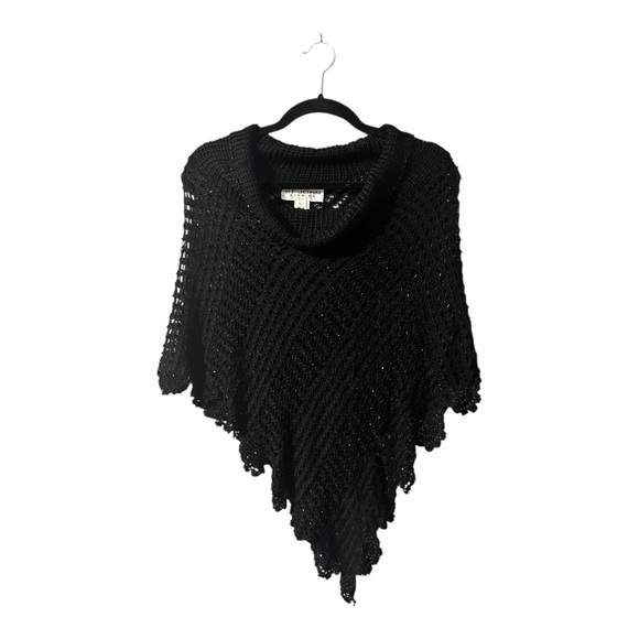 St. John Evening Crochet Beaded Capelet Shaw - Picture 2 of 7